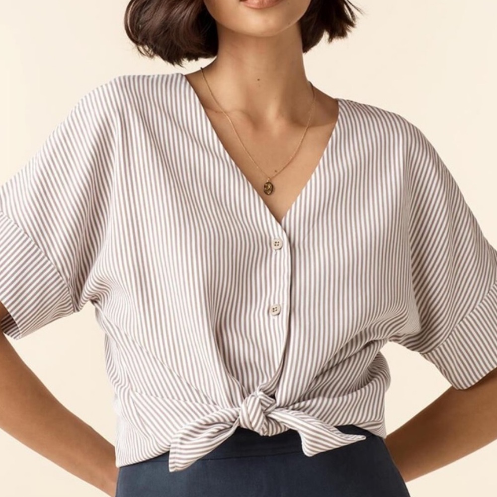 Vetta Striped Button-Up Women's Top